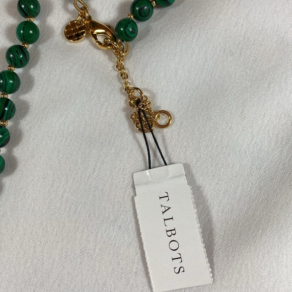 Green malachite bead necklace by Talbots - Picture 3 of 3